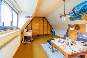 Charmante, modernisierungsbedürftige DHH mit Garage und schönem Garten in gefragter Lage in Erlangen – Die vollständige Adresse der Immobilie erhältst du vom Anbieter., 91052 Buckenhofer Siedlung, Erlangen – Vorschaubild 12