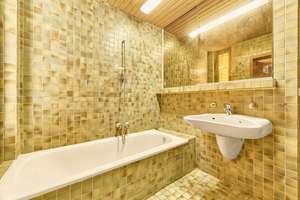 Architektenhaus mit zwei Wohneinheiten, Sauna, großem Grundstück und Waldrandlage zur Modernisierung – Die vollständige Adresse der Immobilie erhältst du vom Anbieter., 64289 Kranichstein, Darmstadt – Vorschaubild 16