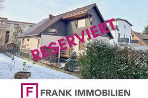 FRANK IMMOBILIEN - RESERVIERT - Kompaktes Einfamilienhaus mit An- und Umbaupotenzial!