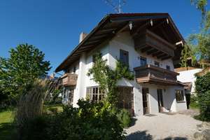 Einfamilienhaus in idyllischer Lage im Chiemgau – Die vollständige Adresse der Immobilie erhältst du vom Anbieter., 83112 Frasdorf – Vorschaubild 1