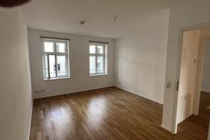 Ist bereits reserviert. -  Gepflegte Wohnung mit drei Zimmern und Balkon  – Arthur-Hoffmann-Straße 41, 4107 Zentrum-Süd, Leipzig – Vorschaubild 2
