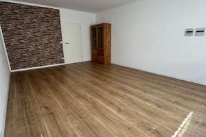 Gepflegte 4-Zimmer-Wohnung mit Balkon und idealer Infrastruktur  – Schalker Straße 114, 45881 Schalke, Gelsenkirchen – Vorschaubild 2