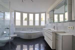 Property thumbnail 16