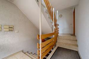 Attraktives Vierfamilienhaus mit Entwicklungspotenzial in Karlsruhe-Neureut – Die vollständige Adresse der Immobilie erhältst du vom Anbieter., 76149 Neureut, Karlsruhe – Vorschaubild 3