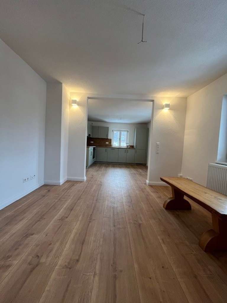 Immobilie in Bad Kohlgrub - Erstbezug !  Exklusive Wohnung mit Balkon in Bad Kohlgrub 
 - Bild 3