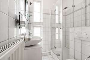 FRANKFURTS LIEBLINGSVIERTEL 🩵 Helle 3-Zimmer-Altbauwohnung mit 3,20m hohen Decken in Sachsenhausen! – Die vollständige Adresse der Immobilie erhältst du vom Anbieter., 60594 Sachsenhausen-Nord, Frankfurt am Main – Vorschaubild 6
