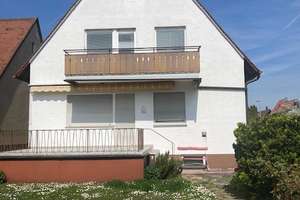 Sommerrain: Freistehendes 2 Familienhaus mit großem Garten und Doppelgarage – Immergrünweg 16, 70374 Sommerrain, Stuttgart – Vorschaubild 2