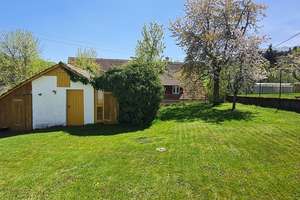 Idyllisches Wohnglück: Charmantes Einfamilienhaus mit Traumgarten – Vaihinger-Hof-Str. 13, 72369 Zimmern unter der Burg – Vorschaubild 2