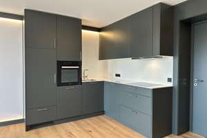 Neubau: Umziehen leicht gemacht! Hochwertige 2-Zimmer-Wohnungen – Marktoberdorfer Str. 31, 87600 Oberbeuren, Kaufbeuren – Vorschaubild 1