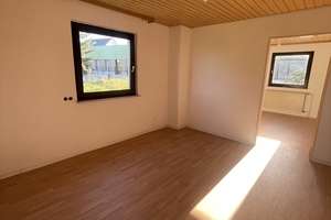 ImmobilienPunkt***Charmantes Haus in Alleinlage – Wohnen mitten in den Weinbergen südlich von Bodenh – Die vollständige Adresse der Immobilie erhältst du vom Anbieter., 55294 Bodenheim – Vorschaubild 6