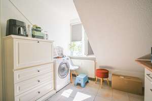 DIETZ: 3 Zimmer-Dachgeschosswohnung im Santo-Tirso-Ring von Groß-Umstadt! – Die vollständige Adresse der Immobilie erhältst du vom Anbieter., 64823 Groß-Umstadt – Vorschaubild 5