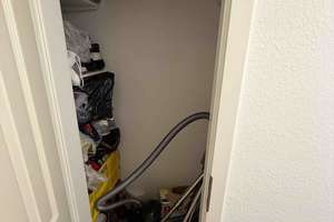 Möbilierte 2 Zimmer Wohnung in Unterbach!Sonnenbalkon! Aufzug! TG-Stellplatz! Naturerholungsgebiet! – Rathelbeckstraße 337, 40627 Unterbach, Düsseldorf – Vorschaubild 18