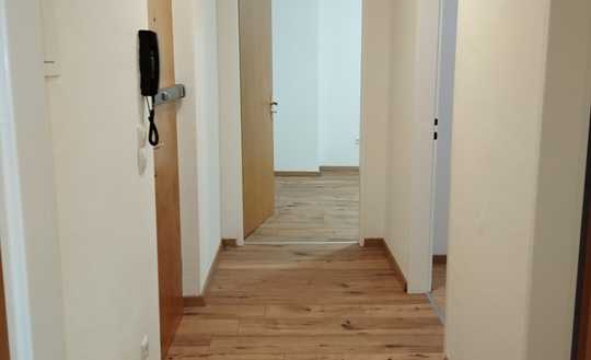 Stilvolle, modernisierte 2-Zimmer-Wohnung in 67059, Ludwigshafen am Rhein