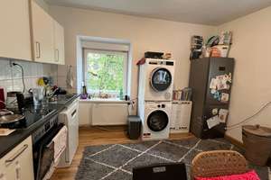 Lebendig wohnen: 2-Zimmer-Wohnung in der Augsburger Innenstadt – Bismarckstraße 5 1/2, 86159 Bahnhofs-, Bismarckviertel, Augsburg – Vorschaubild 9