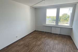 3 zimmer Wohnung braucht Liebhaber. – Helsinkistr. 36, 24109 Mettenhof, Kiel – Vorschaubild 2