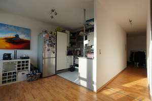 Helle Dachgeschosswohnung mit Sonnenloggia und TG-Stellplatz in Wiesbaden-Erbenheim – Die vollständige Adresse der Immobilie erhältst du vom Anbieter., 65205 Erbenheim, Wiesbaden – Vorschaubild 6