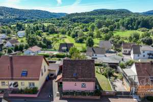 Ruhig wohnen mit schönem Weitblick –EFH mit Garten in Fischbach bei Dahn – Wasgaustraße 13, 66996 Fischbach bei Dahn – Vorschaubild 7