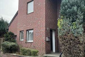 ***zwei Doppelhaushälften mit vier Garagen*** – Egidius-Post-Weg 1+3, 41812 Erkelenz – Vorschaubild 1