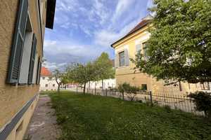 Charmante, freie Denkmal-2-Zi.-ETW mit Balkon und Garten in Alteglofsheim, direkt am Schloss – Regensburg – Vorschaubild 9