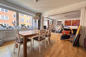 Städtisches Leben in ruhiger Oase: 3-Zimmer-ETW in Bestlage zwischen Schrevenpark und Kieler City – Muhliusstraße 96, 24103 Exerzierplatz, Kiel – Vorschaubild 3