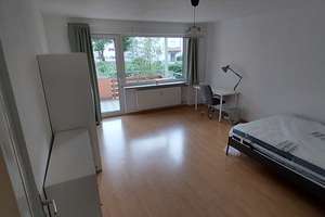 Helles, möbliertes Zimmer in 3er-WG - 1.1 km zur Uni, 1.3 km zur OTH