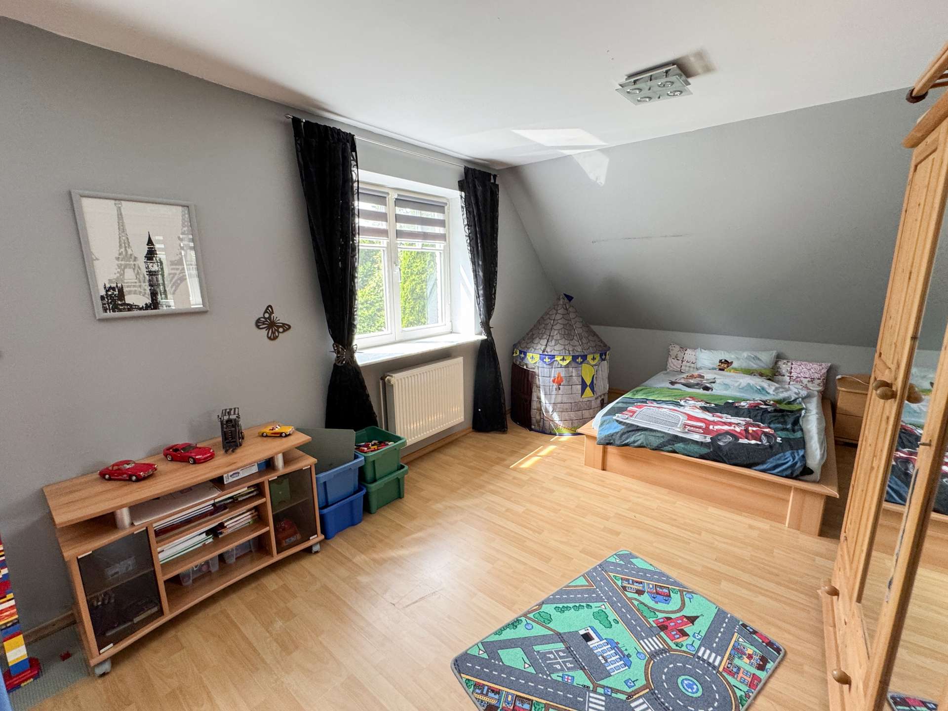 Immobilie in Heist - Viel Raum zum Leben – Gepflegtes Haus mit Charme und Komfort - Bild 0