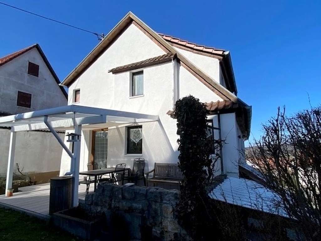 Immobilie in Lenningen - Heimkommen und Wohlfühlen - Bild 2