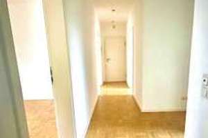 Stilvolle 4-Zimmer-Wohnung im Herzen der Stadt Wiesbaden – Taunusstraße 40, 65183 Mitte, Wiesbaden – Vorschaubild 2