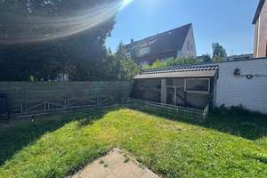 Modernisiertes Dreifamilienhaus mit Stellplätzen in Oberhausen-Sterkrade – Die vollständige Adresse der Immobilie erhältst du vom Anbieter., 46149 Sterkrade-Mitte, Oberhausen – Vorschaubild 8