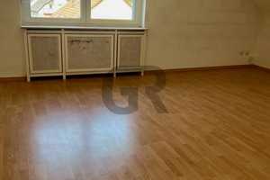 *Demnächst verfügbar* - Modernisierte 2 Zimmer DG Wohnung in Bieber – Offenbach am Main – Vorschaubild 3