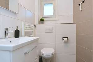 Modern und geschmackvoll möblierte Wohnung mit Balkon in Stuttgart Kaltental – Die vollständige Adresse der Immobilie erhältst du vom Anbieter., 70569 Karlshöhe, Stuttgart – Vorschaubild 4