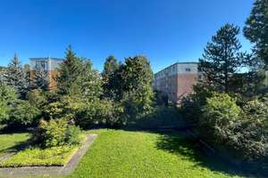 Property thumbnail 12