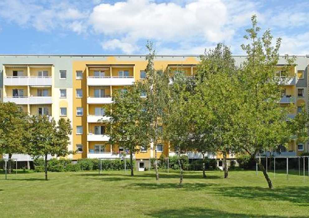 4-Zimmer-Wohnung mit Balkon und Aufzug