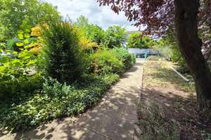 Dreifamilienhaus mit Garage in Offenbach Bieber – 63073 Bieber, Offenbach am Main – Vorschaubild 2