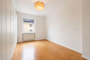 AIGNER - Stilvoller Altbaucharme in großzügiger 3-Zimmer-Wohnung – Die vollständige Adresse der Immobilie erhältst du vom Anbieter., 81543 Untergiesing, München – Vorschaubild 6