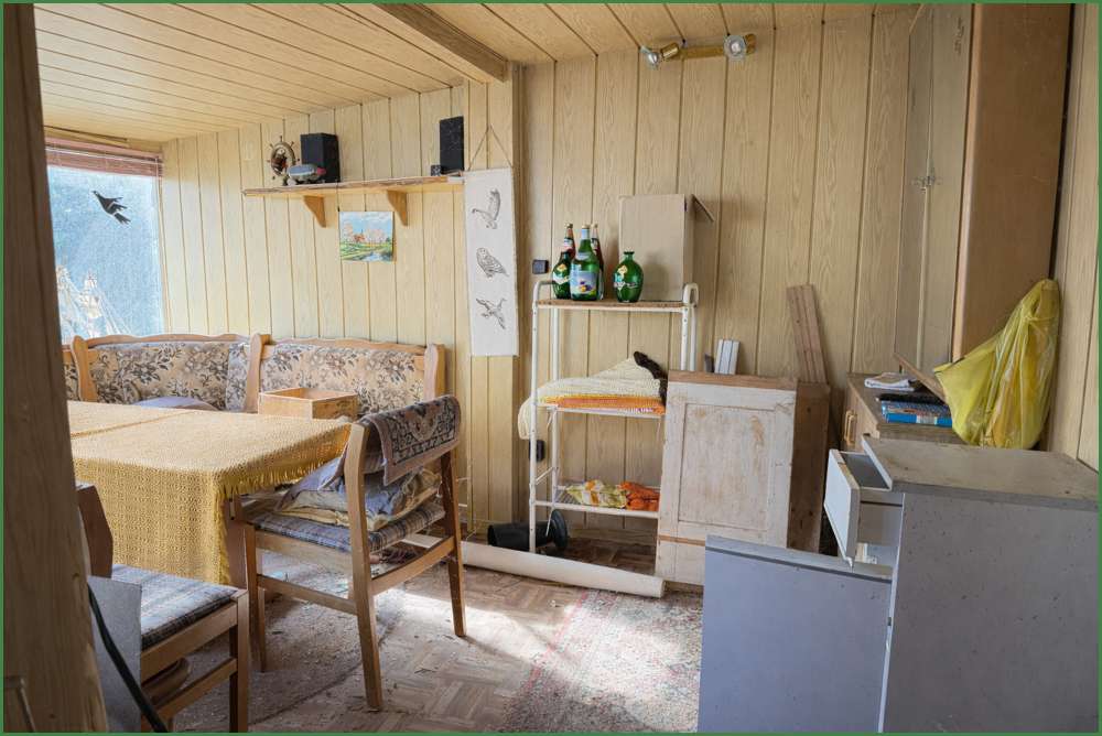 Immobilie in Burscheid - SANIERUNGSOBJEKT: DHH - Garagen - wohnliches Gartenhaus - in Burscheid - Hammerweg - Bild 0