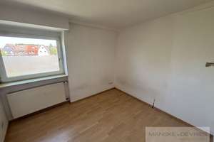 Reihenhaus mit Potenzial in guter Lage von Oberhausen – Teutoburger Straße 217, 46119 Klosterhardt-Süd, Oberhausen – Vorschaubild 12