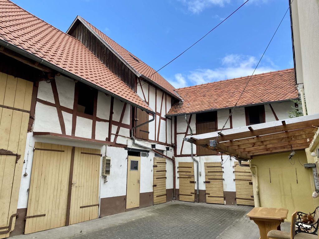 5ZKB Haus / Hofreite mit Scheune, Werkstatt, Wohnmobilgarage in Griedel