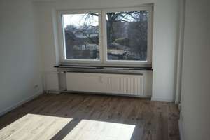 Modernisierte 2-Zimmer-Wohnung mit Balkon – Die vollständige Adresse der Immobilie erhältst du vom Anbieter., 38448 Vorsfelde, Wolfsburg – Vorschaubild 1