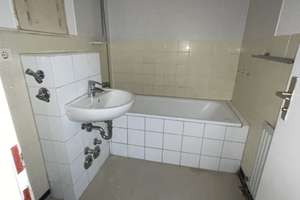 3-Zimmer-Wohnung mit Ausblick in Darmstadt-Kranichstein – Gruberstraße 2, 64289 Kranichstein, Darmstadt – Vorschaubild 4