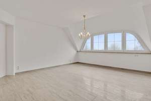 Luxuriöse Architektenvilla! 1.417 m² Grundstück in ruhiger Traumlage mit modernster Technik und ELW – Die vollständige Adresse der Immobilie erhältst du vom Anbieter., 95339 Wirsberg – Vorschaubild 23