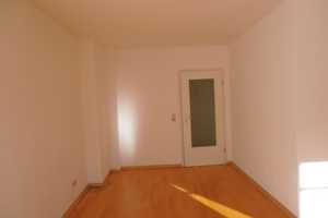 Sonnige 3-Raum-DG-Wohnung in MD Stadtfeld-Ost erwartet Sie! – Schillerstr. 4a, 39108 Magdeburg – Vorschaubild 6