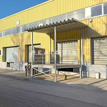 Lager-/Produktionsfläche mit Büro I Rampe I sofort verfügbar I Alleinauftrag REALOGIS