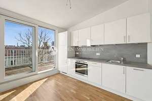 2025 FERTIG! Neue 77m² Dachgeschosswohnung Friedrichshain: Südblick, XXL Terrasse, 3 Zi.! – Grünberger Straße 65, 10245 Friedrichshain, Berlin – Vorschaubild 6