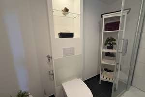 Moderne 2-Zimmer-Ecksuite mit TG-Stellplatz und herrlichem Trave- und Meerblick – Die vollständige Adresse der Immobilie erhältst du vom Anbieter., 23570 Travemünde, Lübeck – Vorschaubild 26