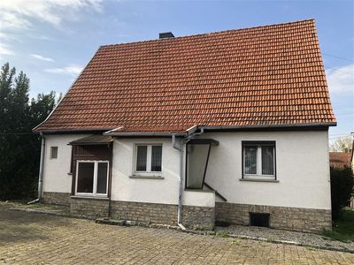 EFH mit weiterem Nebengebäude als ELW oder Büro und viel Potenzial