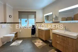 Individuelles Zweifamilienhaus mit zeitgemäßer Ausstattung und pflegeleichtem Außenbereich – Cochem-Zell (Kreis) – Vorschaubild 6