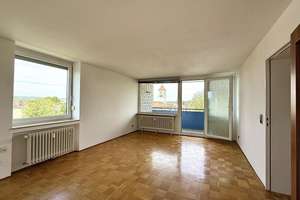 Zentral gelegene 2 Zimmer-Wohnung mit renoviertem Bad und Balkon in Neu-Ulm – Die vollständige Adresse der Immobilie erhältst du vom Anbieter., 89231 Neu-Ulm – Vorschaubild 3