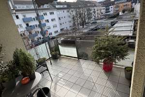 Helle 3-Zimmer Wohnung im 3. OG mit Balkon in Karlsruhe