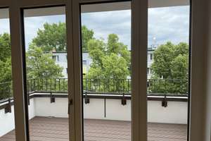 Moderne 2-Zimmer-Neubauwohnung mit Loggia – barrierefrei in grünem Quartier in Weißensee Pankow – Roelckestraße 110, 13086 Weißensee, Berlin – Vorschaubild 10